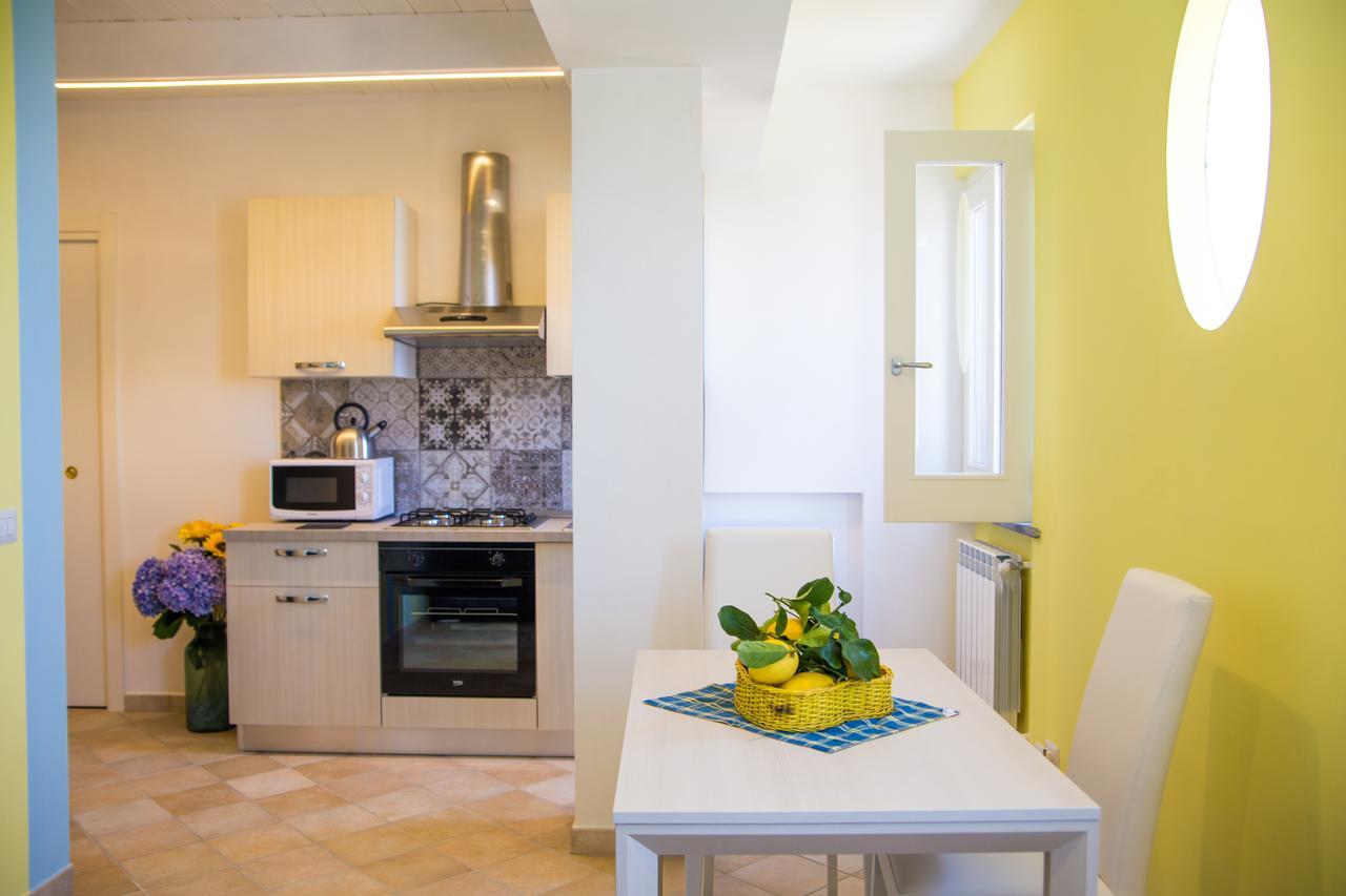 Lemon Flats Sorrento Bed & Breakfast ภายนอก รูปภาพ