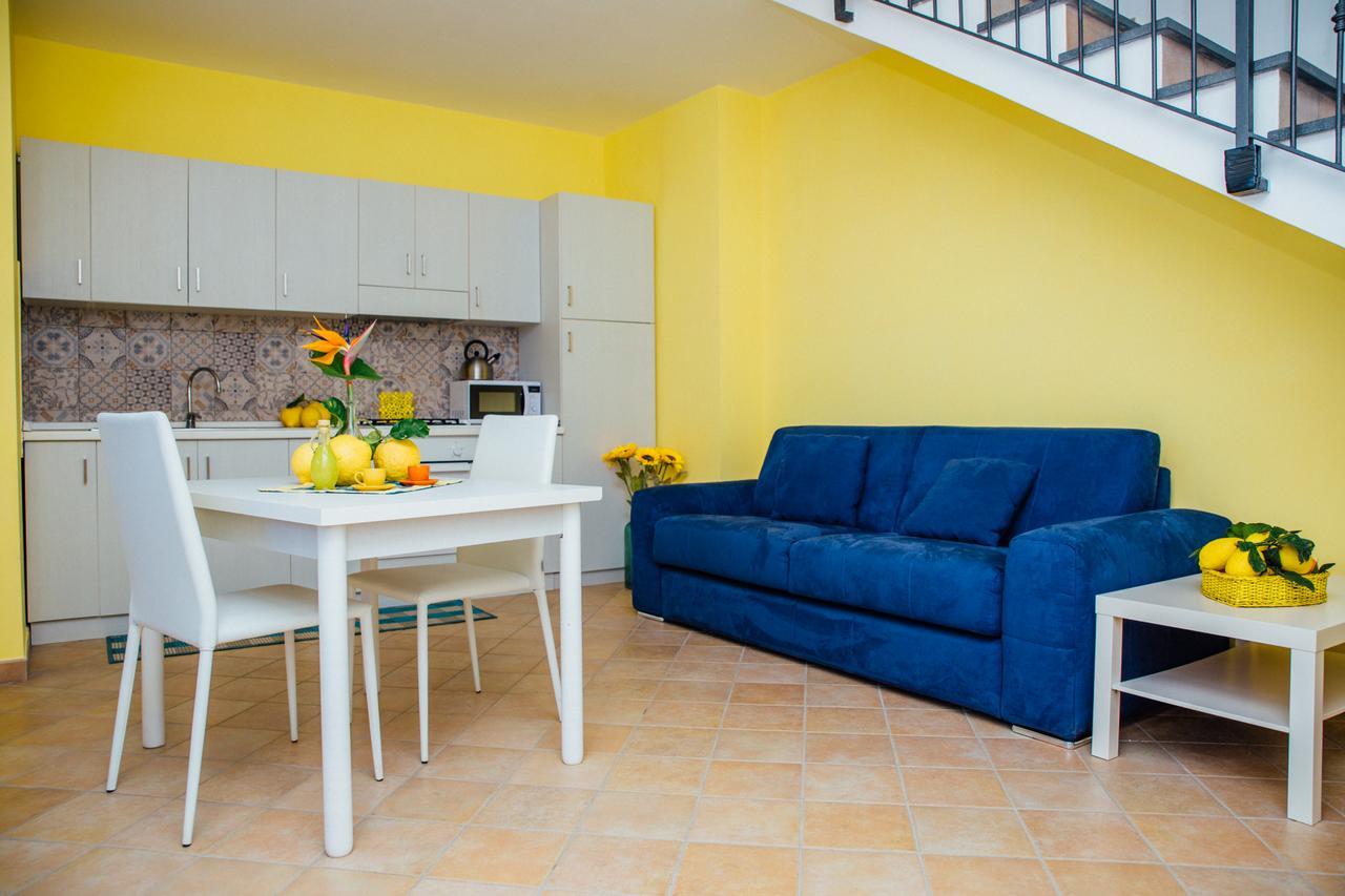 Lemon Flats Sorrento Bed & Breakfast ภายนอก รูปภาพ