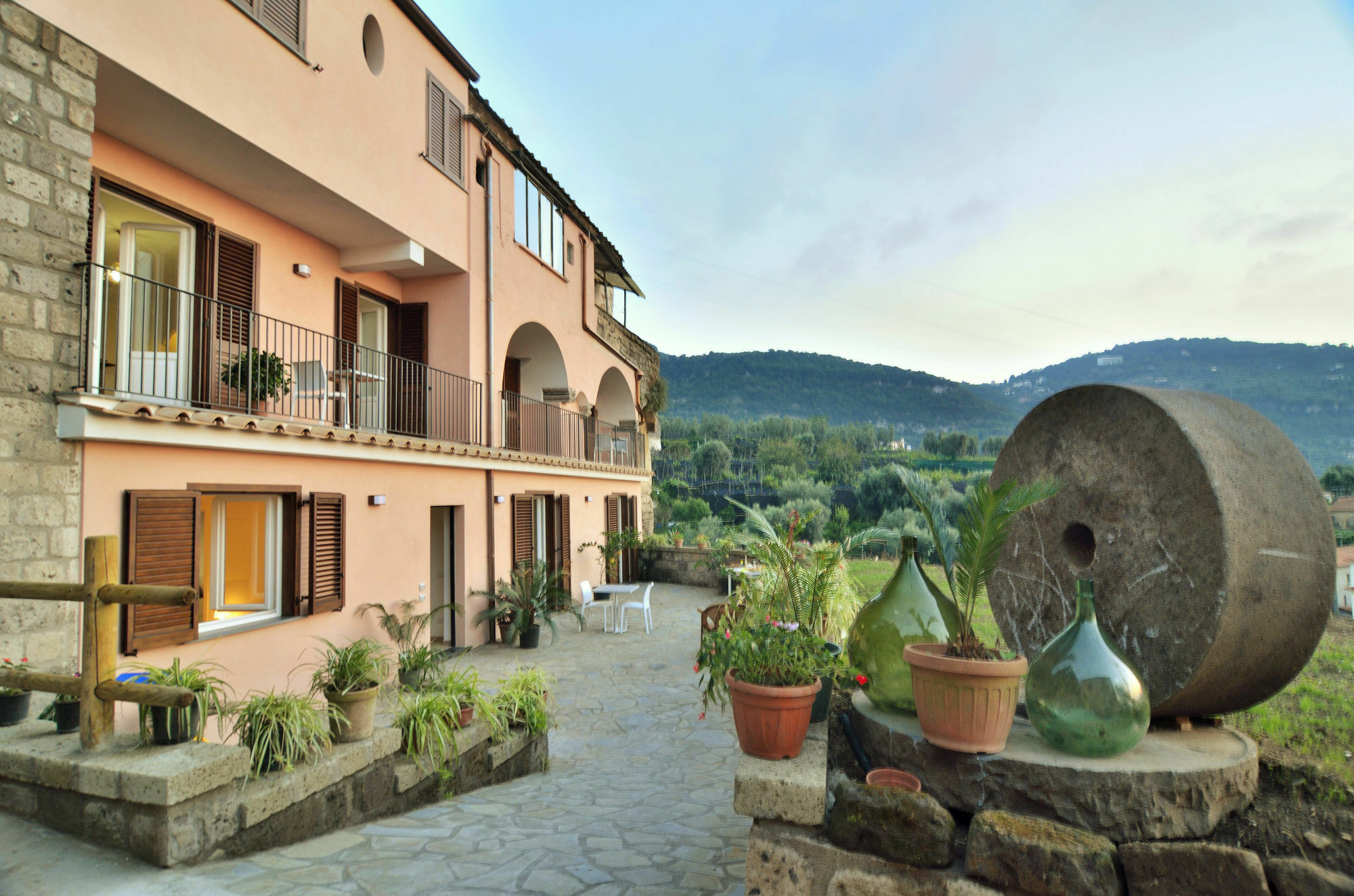 Lemon Flats Sorrento Bed & Breakfast ภายนอก รูปภาพ